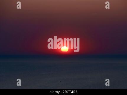 Dramatischer Sonnenuntergang über dem Lake Erie, Ohio, USA Stockfoto