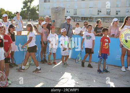 Zadar, Kroatien. 16. Juli 2023. Der Kindertag fand im Rahmen der Ankündigung der Veranstaltung „Gem Set Croatia“ in Zadar, Kroatien, am 16. Juli 2023 statt. Das von der Marin Cilic Foundation organisierte humanitäre und sportliche Schauspiel Gem Set Croatia wird zum dritten Mal in Zadar stattfinden. Wie jedes Jahr wird die Stiftung die gesammelten Gelder für den Bau eines Kinderspielplatzes verwenden. Foto: Sime Zelic/PIXSELL Credit: Pixsell/Alamy Live News Stockfoto