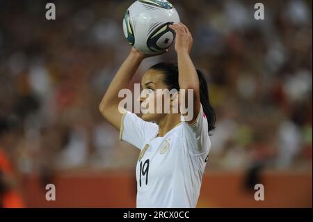 Fatmire BAJRAHEI Aktion Deutschland - Frankreich 4:2 - 5.7.2011 Fußball Frauen Weltmeisterschaft in Deutschland FIFA Women Worldcup 2011 - 26,6.-17.7.2011 Stockfoto