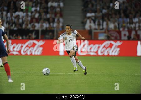 Fatmire BAJRAHEI Aktion Deutschland - Frankreich 4:2 - 5.7.2011 Fußball Frauen Weltmeisterschaft in Deutschland FIFA Women Worldcup 2011 - 26,6.-17.7.2011 Stockfoto