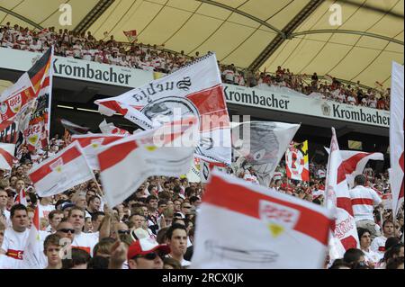 Fans in Cannstatter Kurve Fußball Bundesliga VFB Stuttgart - FC Schalke 04 - 0:3 6.8.2011 Stockfoto