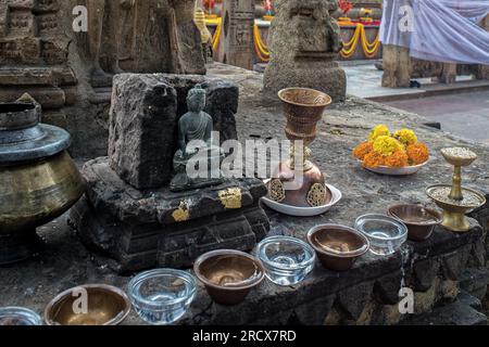 12 25 2014 Rituale in der tibetischen Mythologie im Maha Bodhi Komplex Bodhgaya Bihar Indien.Asien Stockfoto