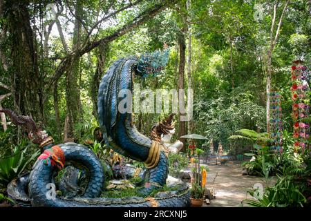 Schlangenkönig von Nagas in Thailand. Naga oder Schlangenstatue Stockfoto