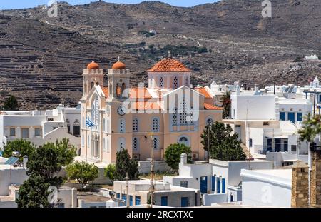 Eine Kirche in Pirgos Village, Tinos. Stockfoto