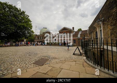 Royal Observatory Greenwich, London. Die Heimat von Greenwich Mean Time (GMT), dem besten Meridian der Welt und eines der größten Teleskope Großbritanniens. Besuchen Sie Uns. Stockfoto