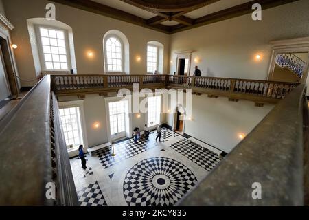 Queen's House Greenwich, London. Das Innere des Museums, eine Kunstgalerie in einem historischen neoklassizistischen Gebäude, dem ersten klassischen Gebäude in Großbritannien. Stockfoto