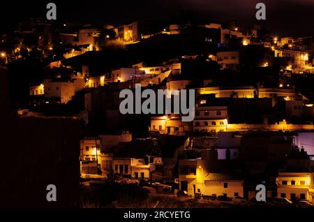 Das historische Stadtviertel Risco de San Nicolas in Las Palmas de Gran Canaria bei Nacht, Stockfoto