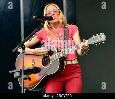 Napa, Kalifornien, USA. 28. Mai 2023. Sheryl Crow tritt beim BottleRock 2023 Music Festival auf der Bühne auf. Kredit: Ken Howard/Alamy Stockfoto