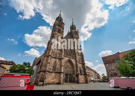 Nürnberg Deutschland, die Skyline der Stadt St. Lorenzerkirche Stockfoto