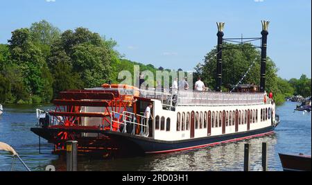 Hobbs von Henleys „Paddeldampfer“, „New Orleans“ auf der Themse in Henley Stockfoto