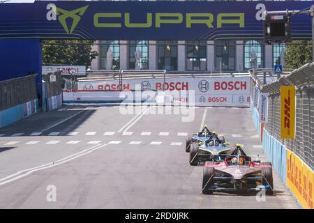 Rom, Italien. 15. Juli 2023. Roberto Merhi aus Spanien und Mahindra Racing treten in Runde 13 des ABB Formel E World Championship 2023 Hankook Rome E-Prix gegeneinander an. Kredit: SOPA Images Limited/Alamy Live News Stockfoto