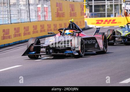 Rom, Italien. 15. Juli 2023. Roberto Merhi aus Spanien und Mahindra Racing treten in Runde 13 des ABB Formel E World Championship 2023 Hankook Rome E-Prix gegeneinander an. Kredit: SOPA Images Limited/Alamy Live News Stockfoto