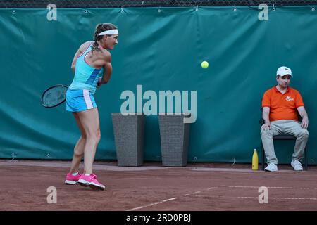 Budapest, Zentralungarn, Ungarn. 17. Juli 2023. TIMEA BABOS von Ungarn in Aktion während des UNGARISCHEN GRAND PRIX - Budapest - Frauen Tennis, WTA250 (Kreditbild: © Mathias Schulz/ZUMA Press Wire) NUR REDAKTIONELLE VERWENDUNG! Nicht für den kommerziellen GEBRAUCH! Stockfoto