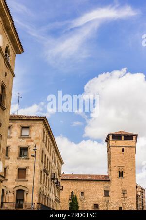 Torre del aire, fermoselle-Palast im konstitutionsplatz in Salamanca, Spanien. Keine Menschen Stockfoto