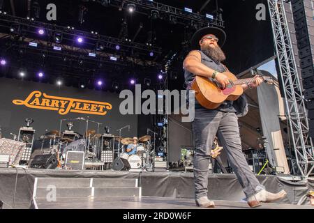 Chicago, USA. 16. Juli 2023. Larry Fleet während des Windy City Smokeout Music Festivals am 16. Juli 2023 in Chicago, Illinois (Foto: Daniel DeSlover/Sipa USA) Guthaben: SIPA USA/Alamy Live News Stockfoto