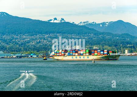 VANCOUVER, BRITISH COLUMBIA - 3. Mai 2023: Vancouver, ein geschäftiger Seehafen an der Westküste von British Columbia, gehört zu den dichtesten und ethnischsten Kanadas Stockfoto