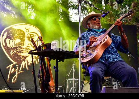 Napa, Kalifornien, USA. 28. Mai 2023. Taj Mahal tritt auf der Bühne beim BottleRock 2023 Music Festival auf. Kredit: Ken Howard/Alamy Stockfoto