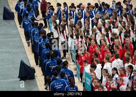 World Jump Rope Championships, Colorado Springs, Colorado, USA. 17. Juli 2023. Bei der Eröffnungszeremonie treten Athleten aus Hongkong zur Eröffnungszeremonie ein. Kredit: Casey B. Gibson/Alamy Live News Stockfoto