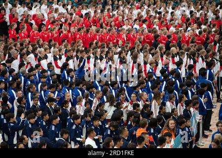 World Jump Rope Championships, Colorado Springs, Colorado, USA. 17. Juli 2023. Bei der Eröffnungszeremonie stellen sich Sportler aus vielen Ländern auf. Kredit: Casey B. Gibson/Alamy Live News Stockfoto