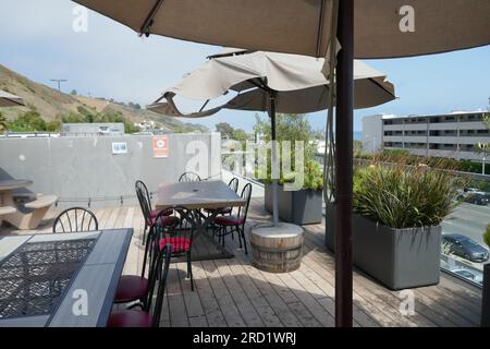 Malibu, Kalifornien, USA 16. Juli 2023 Dachterrasse bei DÕAmoreÕs Pizza in Malibu, Kalifornien, USA. Foto: Barry King/Alamy Stock Photo Stockfoto