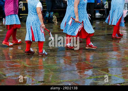 Die Mädchen von Clifton beim Buxton Day of Dance 2023 Stockfoto