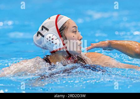 Fukuoka, Japan. 18. Juli 2023. FUKUOKA, JAPAN - 18. JULI: Momo Inoue von Japan während der Wasserpolo-Weltmeisterschaft 2023 Frauen zwischen Japan und Ungarn am 18. Juli 2023 in Fukuoka, Japan (Foto: Albert Ten Hove/Orange Pictures) Kredit: Orange Pics BV/Alamy Live News Stockfoto