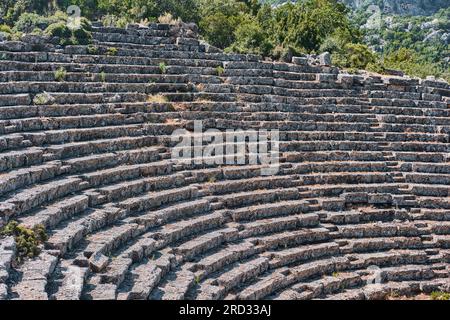 Mugla, Türkei - 19. Juli 2023: Theater in der antiken Stadt Pinara Stockfoto