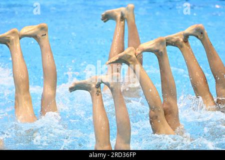 Fukuoka, Japan. 18. Juli 2023. Team Spanien tritt beim technischen Finale des künstlerischen Schwimmens der Mannschaft bei den World Aquatics Championships in Fukuoka, Japan, am 18. Juli 2023 auf. Kredit: Xu Chang/Xinhua/Alamy Live News Stockfoto