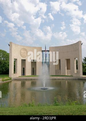 Lawrence, Kansas - 17. Juli 2023: Robert J. Dole Institute of Politics an der University of Kansas Stockfoto