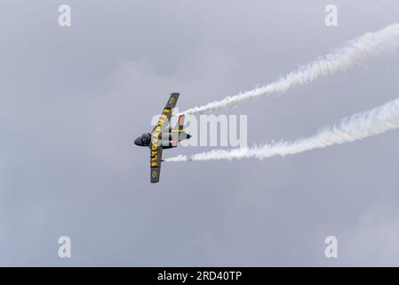 Schwedische Luftwaffe Saab SK.60A bei der Royal International Air Tattoo, RIAT, Airshow, RAF Fairford, Gloucestershire, UK. Spezielle Markierungen Stockfoto