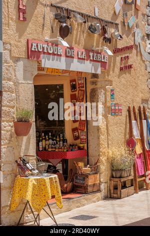 Autour de la Table Shop in Aiguines, Brignoles, Parc Naturel Regional du Verdon, Var, Provence-Alpes-Cote d’Azur, Frankreich, Stockfoto