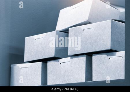 Viele Pappkartons, Lieferkonzept Stockfoto