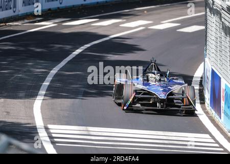 Maximilian Günther aus Deutschland und Maserati MSG fahren in Runde 14 des ABB Formel E World Championship 2023 Hankook Rome E-Prix. Stockfoto