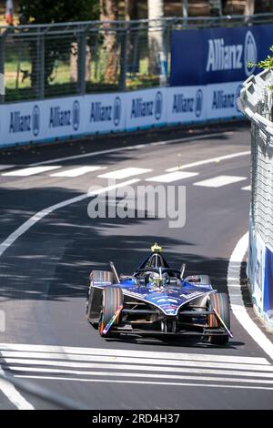 Rom, Italien. 16. Juli 2023. Edoardo Mortara aus der Schweiz und Maserati MSG Rennen während Runde 14 der ABB Formel E Weltmeisterschaft 2023 Hankook Rome E-Prix. (Foto: Davide Di Lalla/SOPA Images/Sipa USA) Guthaben: SIPA USA/Alamy Live News Stockfoto