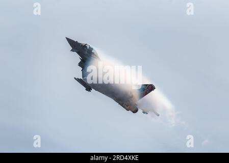 Italienische Air Force Eurofighter EF-2000 Typhoon bei Royal International Air Tattoo, RIAT, Airshow, RAF Fairford, Gloucestershire, UK Stockfoto