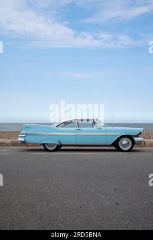 1959 Plymouth Fury klassischer amerikanischer Familienwagen in Standardgröße Stockfoto