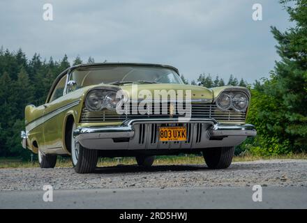 1957 Plymouth Belvedere „Full Size“ klassischer amerikanischer Familienwagen Stockfoto