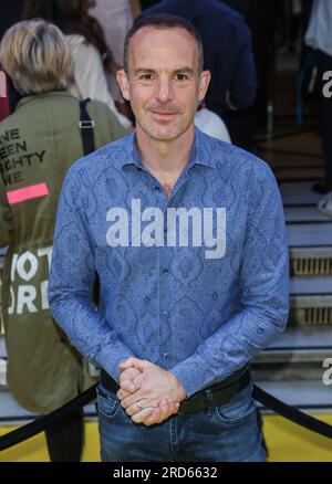 London, Großbritannien. 06. Juli 2023. Martin Lewis war bei der Pressenacht für "der Zauberer von Oz" im London Palladium. Kredit: SOPA Images Limited/Alamy Live News Stockfoto