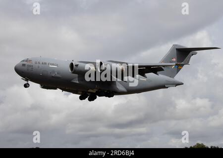 USAF C-17A Globemaster II, Ankunft auf der Royal International Air Tattoo 2023. Stockfoto