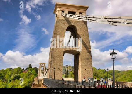 12. Mai 2023: Bristol, Vereinigtes Königreich - Clifton Suspension Bridge, von IK Brunel. 1864 eröffnet, war schon immer eine Mautbrücke. Stockfoto