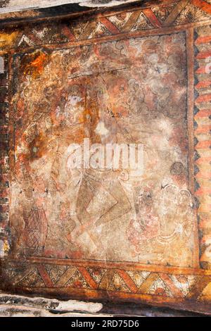 Ellora Cave 33, rechte Mandapa-Decke mit tanzendem Shiva. Aurangabad, Indien Stockfoto