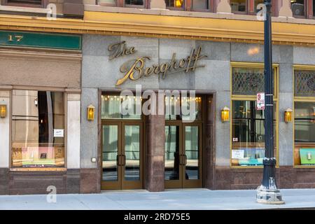 Das Berghoff Restaurant in Chicago USA, 17 W Adams St, Chicago, IL 60603, das älteste Restaurant der USA, das 1898 gegründet wurde. Juni 2023 Stockfoto