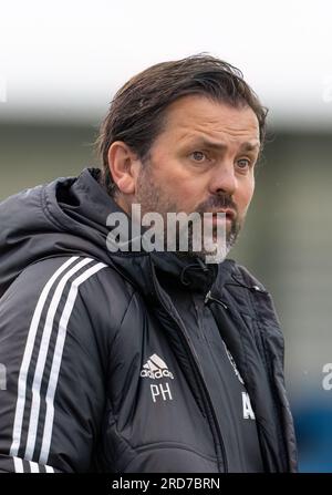 Cove Rangers FC, Balmoral Stadium, Cove, Aberdeen, Großbritannien. 18. Juli 2023. Das ist aus dem Viaply Cup Spiel zwischen Cove Rangers FC und Clyde FC. BILDINHALT - COVE RANGERS - MANAGER - PAUL HARTLEY Credit: JASPERIMAGE/Alamy Live News Stockfoto