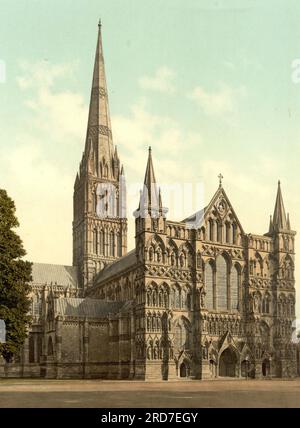 Die Salisbury Cathedral, früher die Kathedrale der Heiligen Jungfrau Maria, ist eine anglikanische Kathedrale in Salisbury, England, 1895, Historische, digital verbesserte Reproduktion eines alten Fotochromdrucks Stockfoto