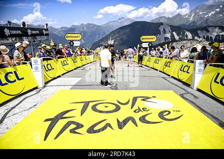 Courchevel, Frankreich. 19. Juli 2023. Die Abbildung zeigt die Ziellinie der Etappe 17 des Radrennens Tour de France vom Saint-Gervais Mont Blanc nach Courchevel (165, 7 km), Frankreich, Mittwoch, den 19. Juli 2023. Die diesjährige Tour de France findet vom 01. Bis 23. Juli 2023 statt. BELGA FOTO JASPER JACOBS Kredit: Belga News Agency/Alamy Live News Stockfoto