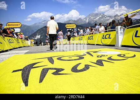 Courchevel, Frankreich. 19. Juli 2023. Die Abbildung zeigt die Ziellinie der Etappe 17 des Radrennens Tour de France vom Saint-Gervais Mont Blanc nach Courchevel (165, 7 km), Frankreich, Mittwoch, den 19. Juli 2023. Die diesjährige Tour de France findet vom 01. Bis 23. Juli 2023 statt. BELGA FOTO JASPER JACOBS Kredit: Belga News Agency/Alamy Live News Stockfoto