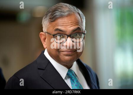 Tata Sons Chairman, Natarajan Chandrasekaran bei Jaguar Land Rover in Warwickshire. Bilddatum: Mittwoch, 19. Juli 2023. Stockfoto