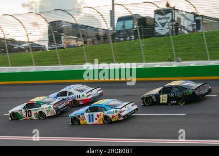 Hampton, GA, USA. 8. Juli 2023. NASCAR Xfinty Driver, Justin Haley (10) rennt um Position für die Alsco Uniformen 250 auf dem Atlanta Motor Speedway in Hampton, GA. (Kreditbild: © Walter G. Arce Sr./ZUMA Press Wire) NUR REDAKTIONELLE VERWENDUNG! Nicht für den kommerziellen GEBRAUCH! Stockfoto