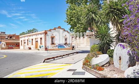 Kirche und Schloss der Stadt Llorens del Penedes, Bajo Panadés, Tarragona, Katalonien, Spanien, Europa Stockfoto