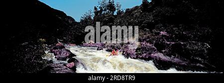 Australien. Queensland. Tully River Rapids. Wildwasser-Rafting. Stockfoto